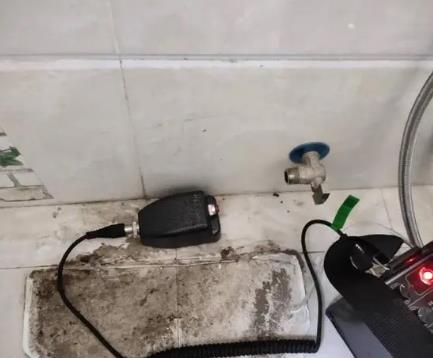 通州屋顶漏水维修公司分享下卫生间漏水的危害及解决方法